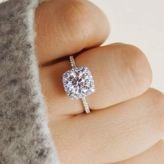 Crystal Engagement Claws Design White Zircon Cubic Elegant Ring