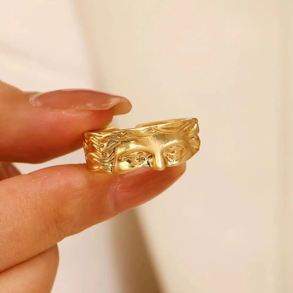 Retro Half Face Venus Ring