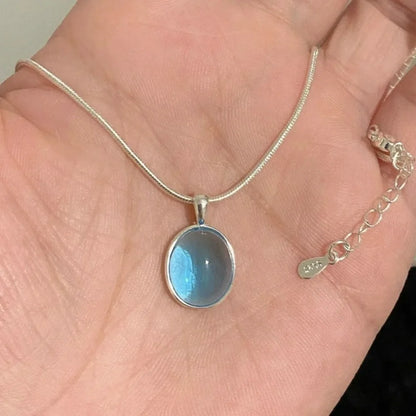 Simple Retro Oval Aquamarine Pendant Necklace