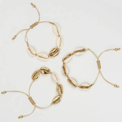 Handmade Delicate Cowrie Shell Charm Bracelet