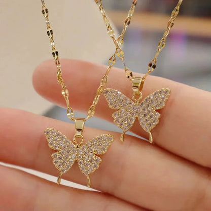 Exquisite Golden Crystal  Pendant Necklace