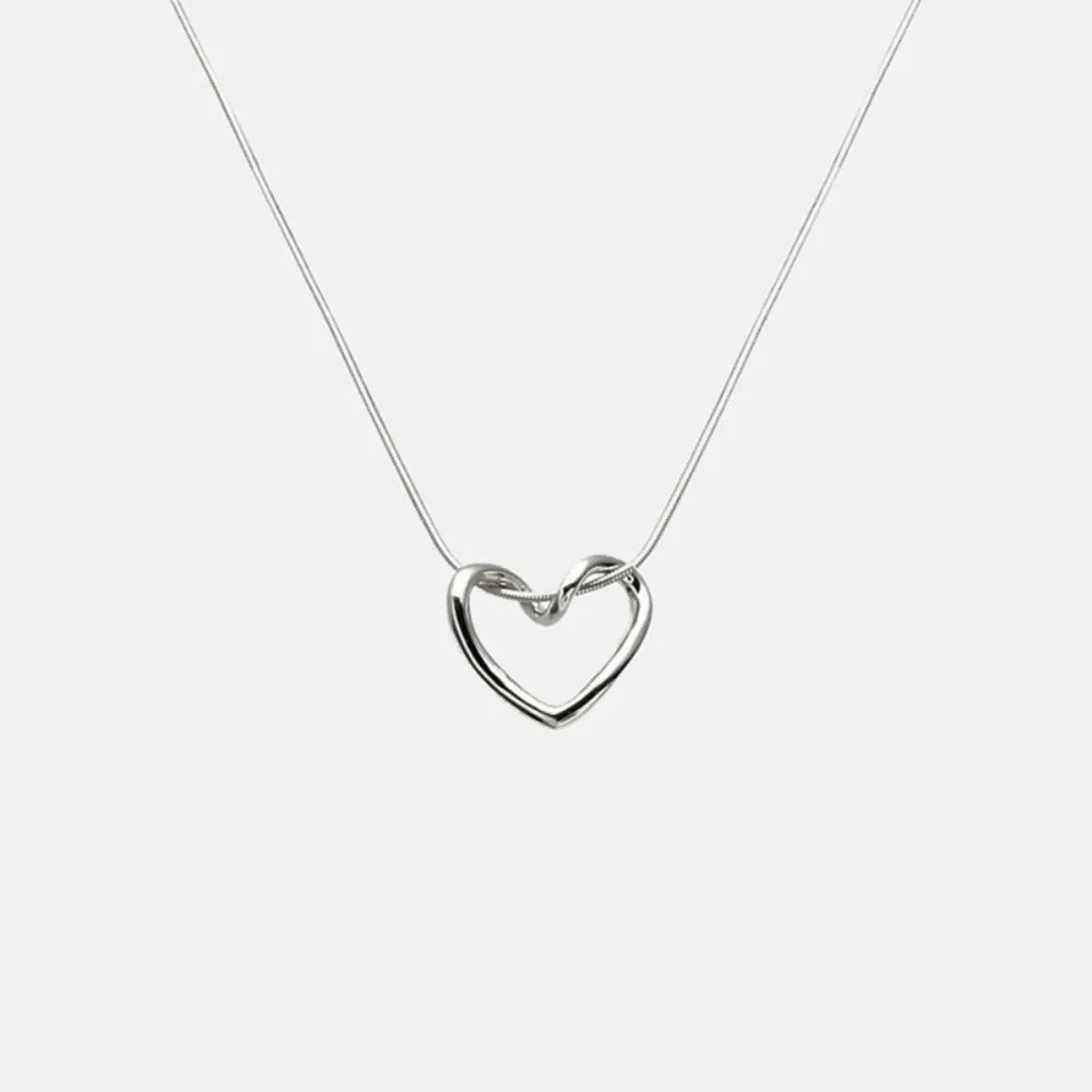 Simple Hollow Love Heart Pendant Necklace