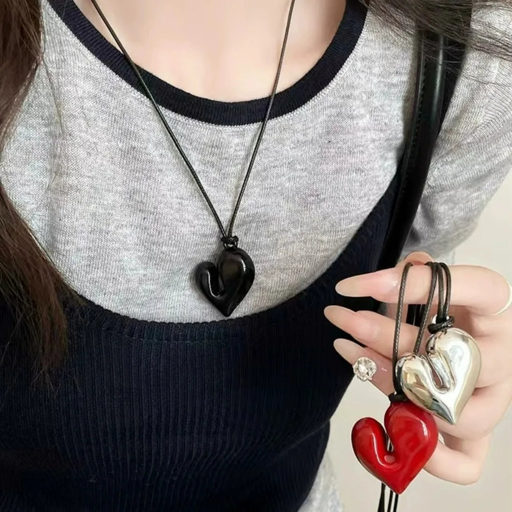 3 Colors Asymmetrical Acrylic Heart Pendant Necklace
