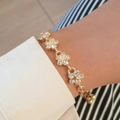 Korean Elegant Rhinestone Flower Charm Bracelet