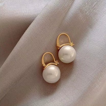 Minimalist Tiny Huggies Cute Pearl Drop Earrings