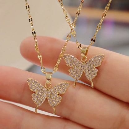 Exquisite Golden Crystal  Pendant Necklace