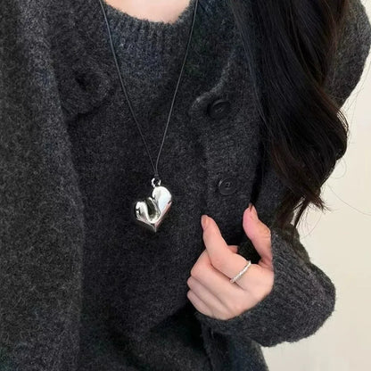 3 Colors Asymmetrical Acrylic Heart Pendant Necklace
