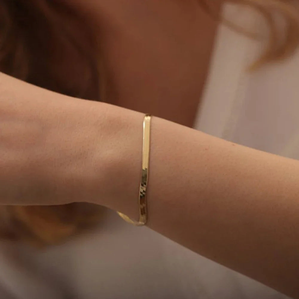 Classic Snake Chain Silvery Gold Color 4MM Bracelet