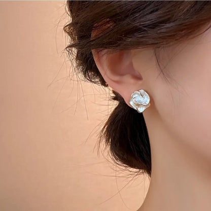 Delicate Camellia Temperament Stud Earring