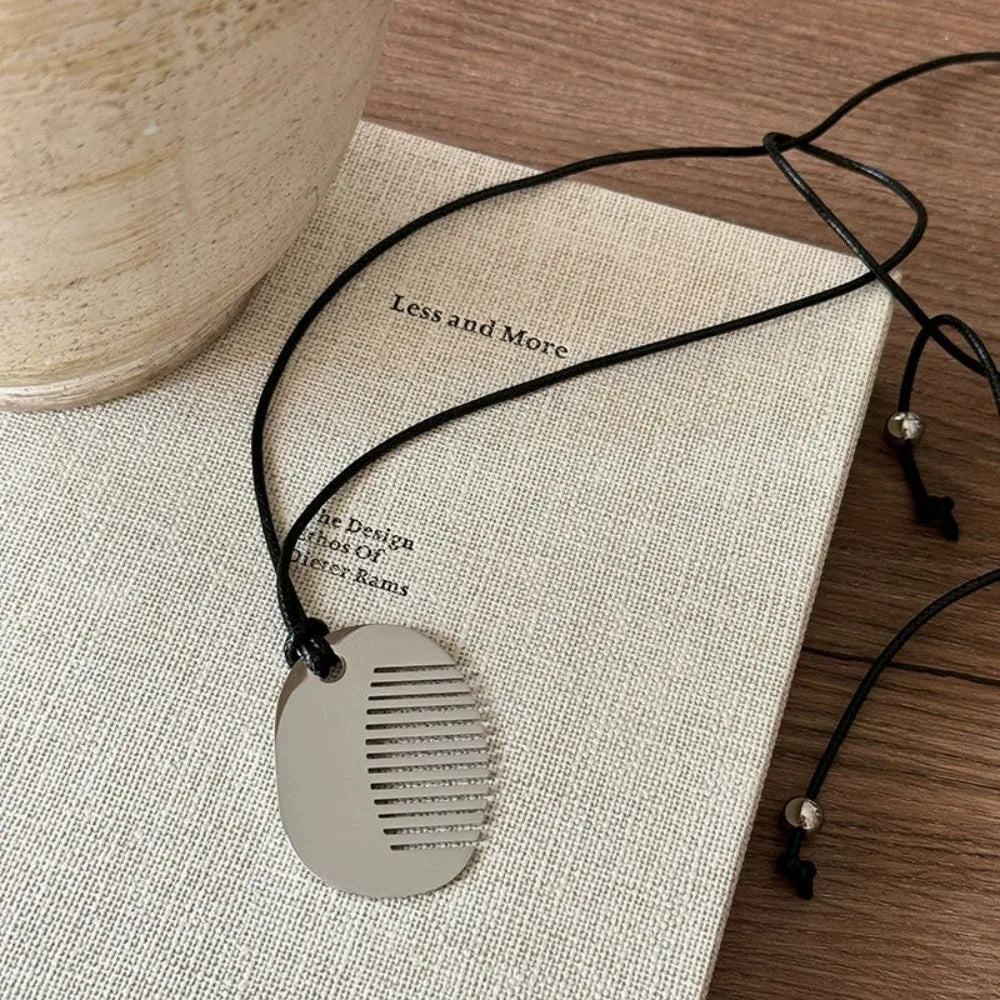 New Personality Comb Pendant Necklace