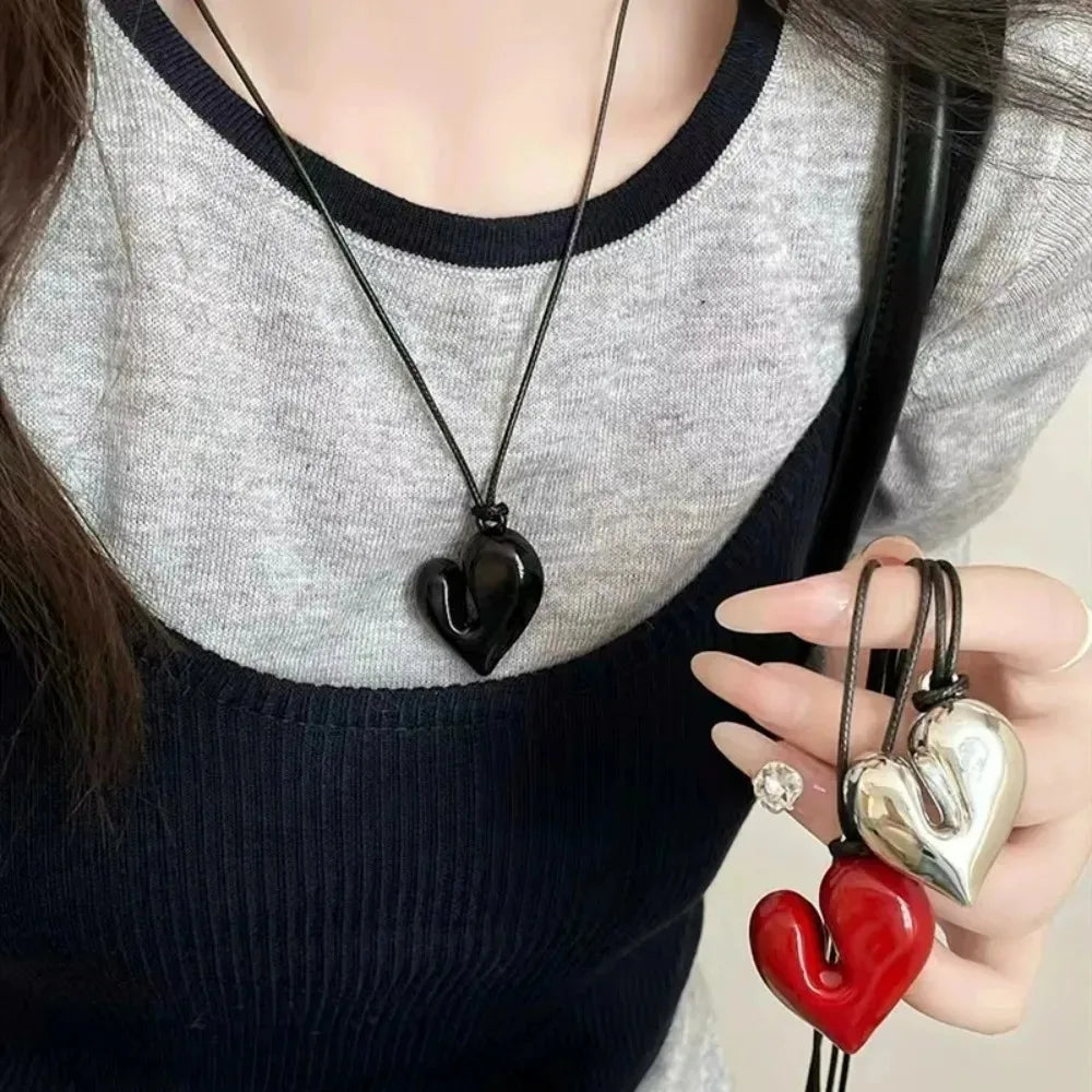 3 Colors Asymmetrical Acrylic Heart Pendant Necklace