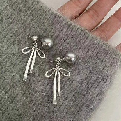 Bowknot Pendant Choker Necklace and Earrings with Gray Pearls Set