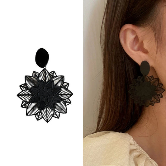 Vintage Gothic Geometric Flower Drop Earrings